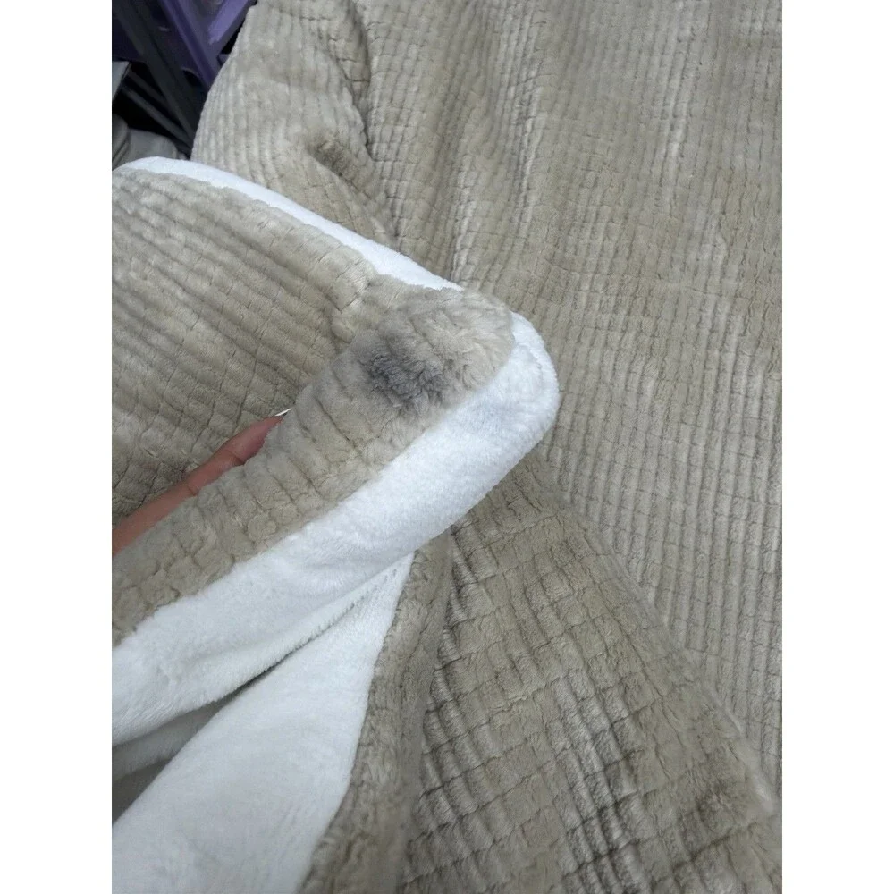 UGG Brody King Reversible 5 Piece Comforter Set Thermal Birch